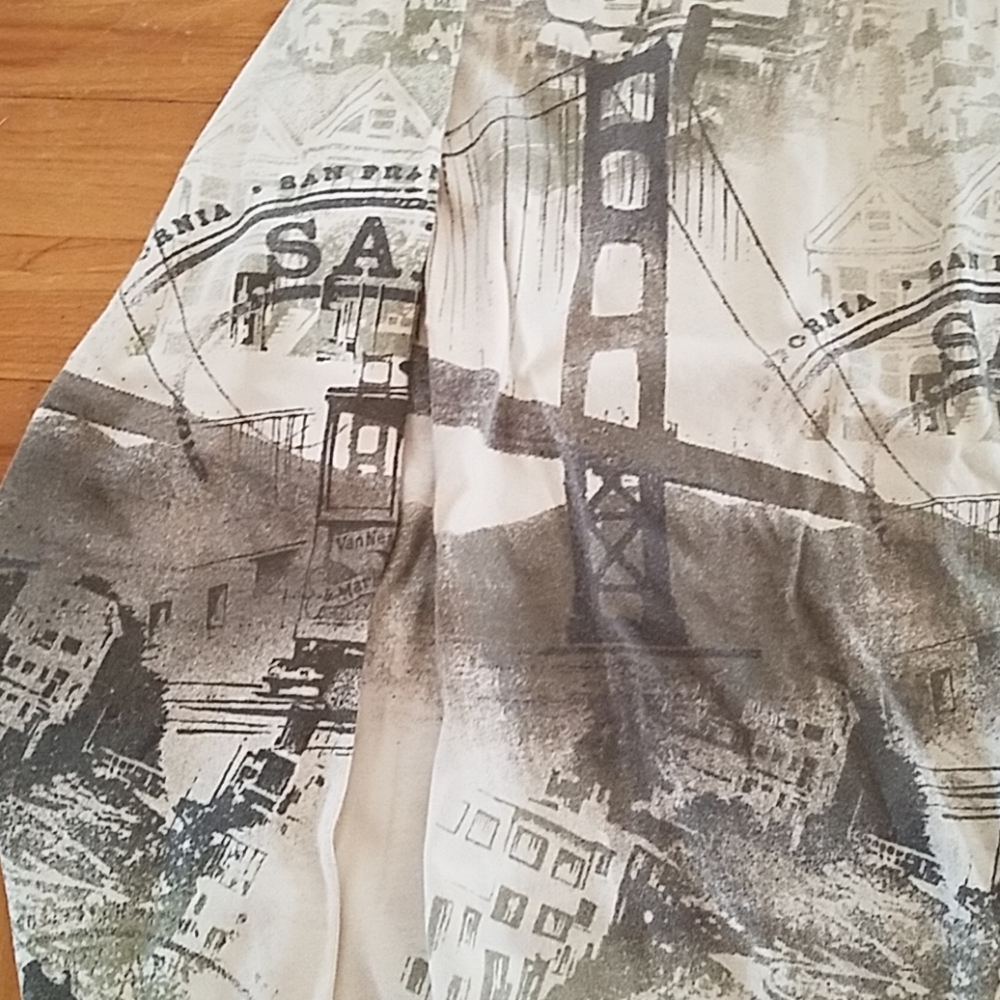 San Francisco themed long sleeve top - Picture 3 of 4